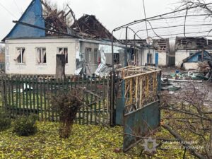 Пошкоджено багатоквартирні будинки внаслідок російських ударів по Запорізькій області 1 листопада, — ФОТО