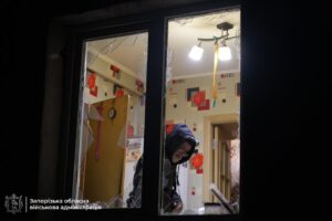 Нічний ракетний удар по Запоріжжю: все, що відомо про наслідки атаки, — ФОТО