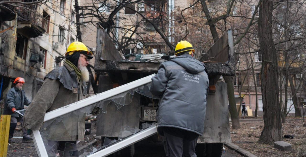 Нічний удар по Запоріжжю: про пошкоджене або зруйноване житло заявили понад 150 людей