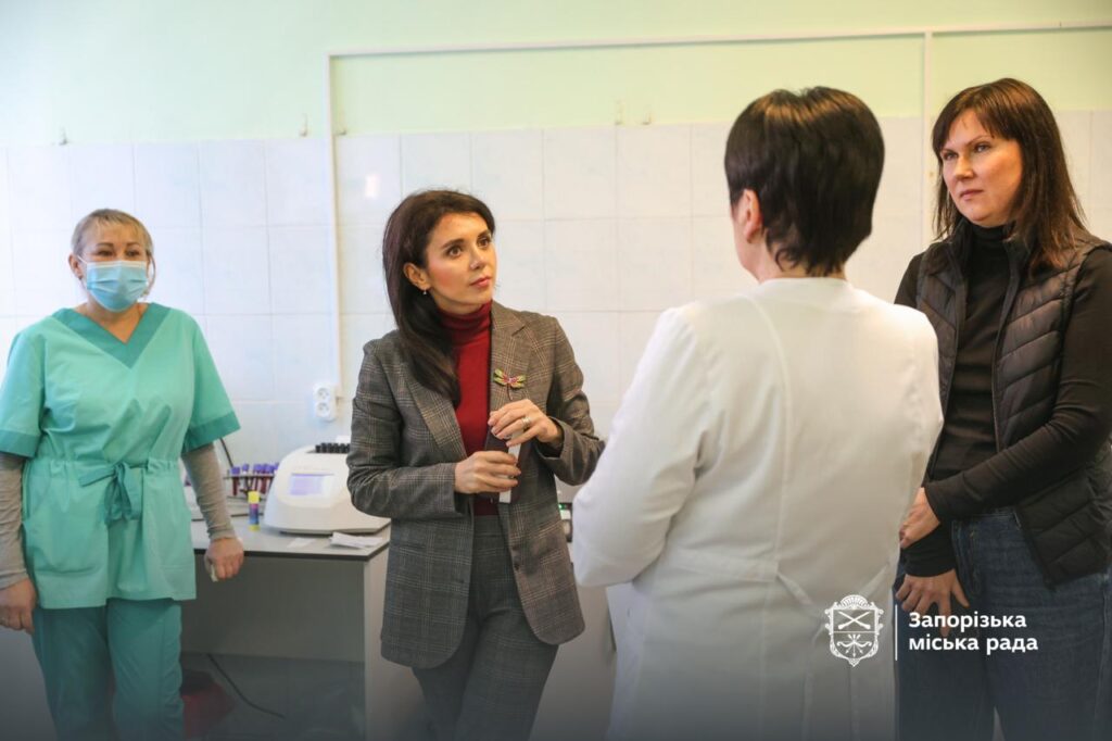 Сонячні станції та генератори: як працюють запорізькі лікарні в умовах відключення світла (ФОТО)