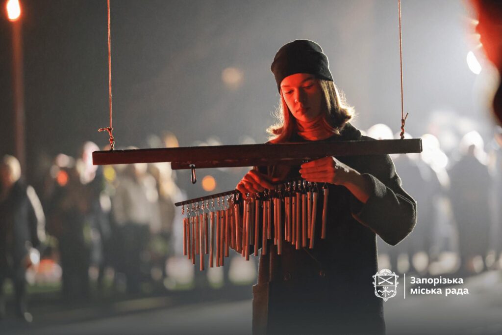 Вшанували полеглих захисників: на запорізькому меморіалі з’явилось ще 85 імен полеглих воїнів (ФОТО)