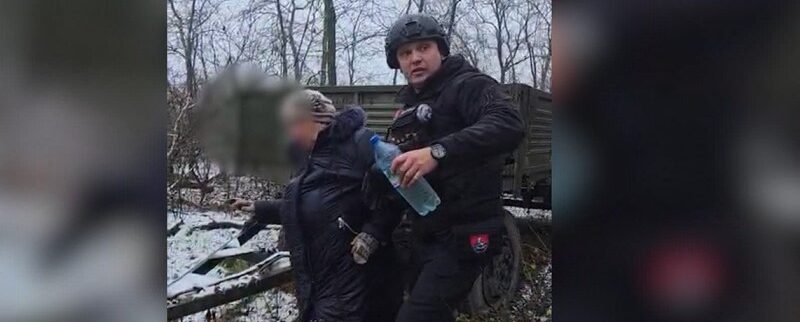 «Там настоящий ад»: из Гуляйполя эвакуировали еще четырех человек, — ВИДЕО