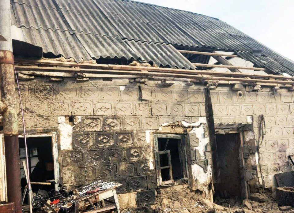 Під російськими ударами опинилися 20 населених пунктів Запорізької області: надійшло десять повідомлень про пошкодження квартир та будинків