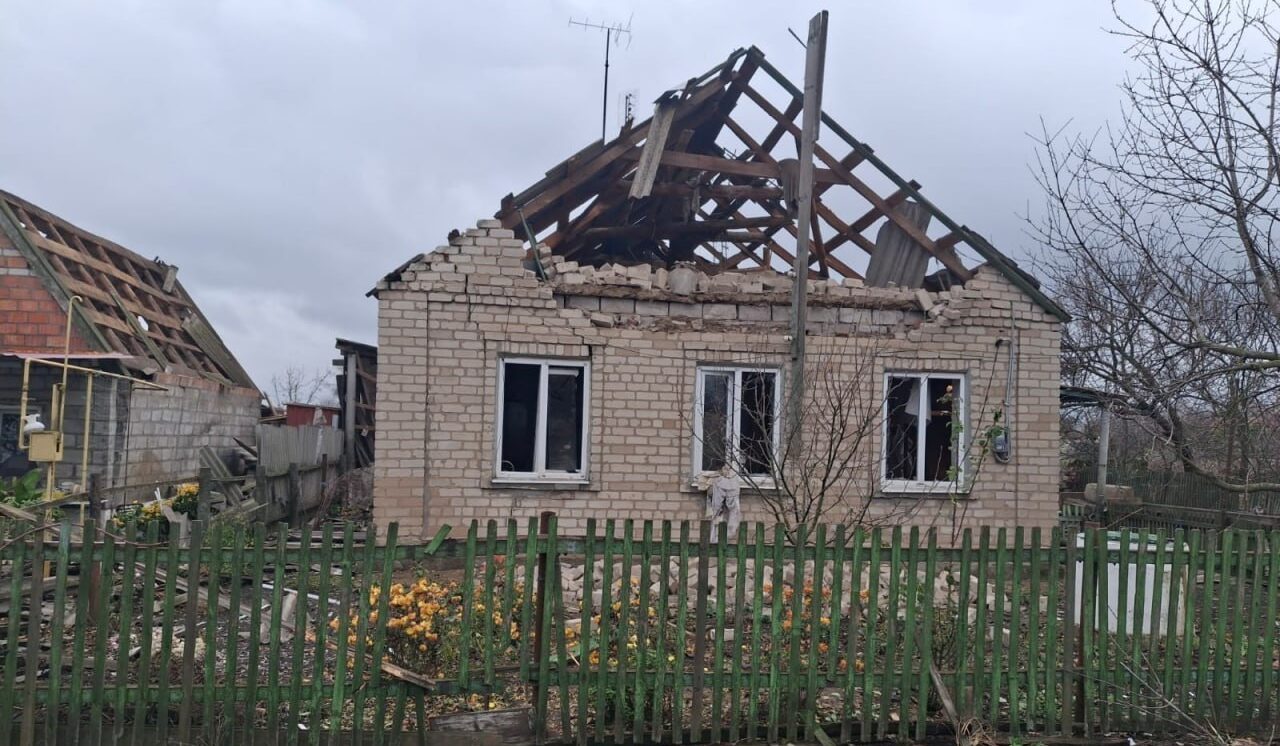 Ворог вдарив по Запорізькій області 752 рази, є руйнування: наслідки російських обстрілів 30 листопада, — ФОТО