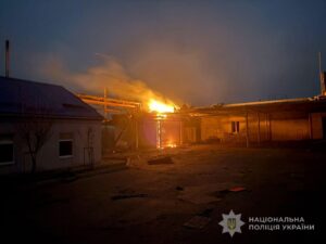 Зруйновані багатоквартирні будинки: наслідки російських ударів по Запорізькій області 3 грудня, - ФОТО