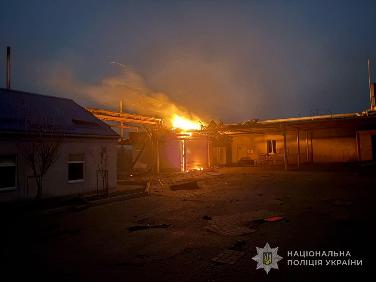 Зруйновані багатоквартирні будинки: наслідки російських ударів по Запорізькій області 3 грудня, - ФОТО