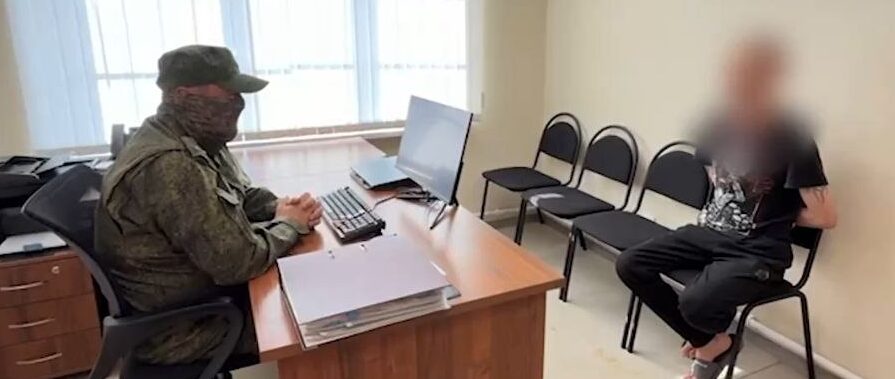 Окупанти судитимуть 42-річного жителя Енергодара: його звинуватили в участі у терористичній спільноті