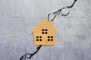 Хищение недвижимости в оккупированном Бердянске: захватчики могут признать жилье «бесхозным» даже при наличии собственников