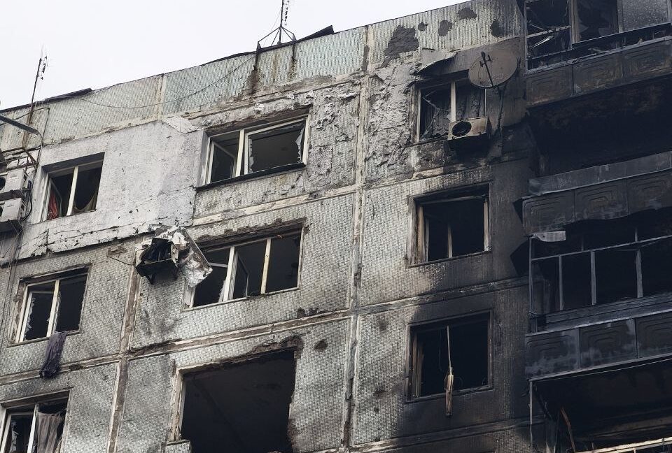 Кілька сотень квадратних метрів забрудненої землі: наслідки ранкового удару по Вознесенівському району Запоріжжя, — ФОТО