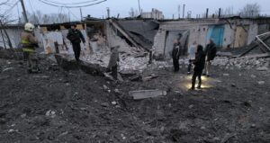 684 удари та 35 поранених: наслідки російських обстрілів Запорізької області 17 грудня, — ФОТО