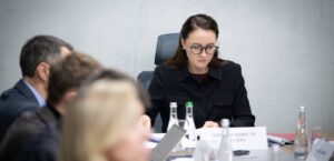 Средства на укрытия и восстановление многоэтажек: Запорожье посетила премьер-министерка Украины Юлия Свириденко, — ФОТО