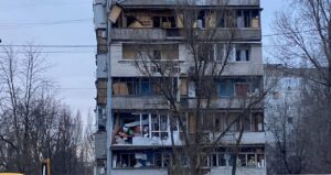 «Такой сильный взрыв»: жительница Запорожья рассказала о сегодняшних авиаударах по городу, — ВИДЕО