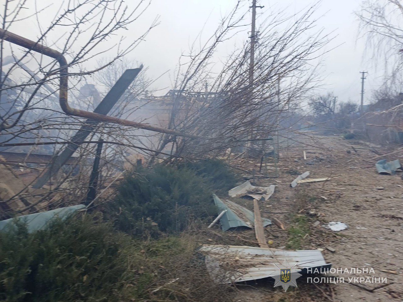 Разрушены дома и уничтожено имущество людей: последствия вражеских ударов по Запорожской области 24 декабря, - ФОТО
