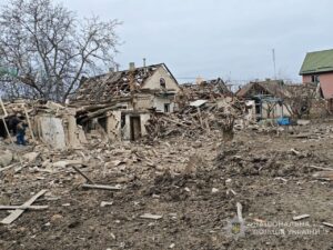 Разрушены магазины и дома: последствия российских ударов по Запорожской области 25 декабря, — ФОТО