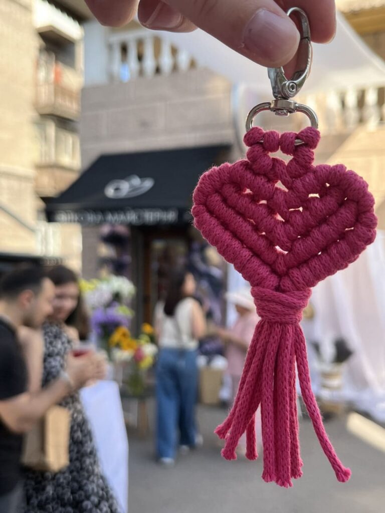 Викладачка за освітою, майстриня за покликанням: як Марина Ткачук перетворила своє хобі з рукоділля на власну справу