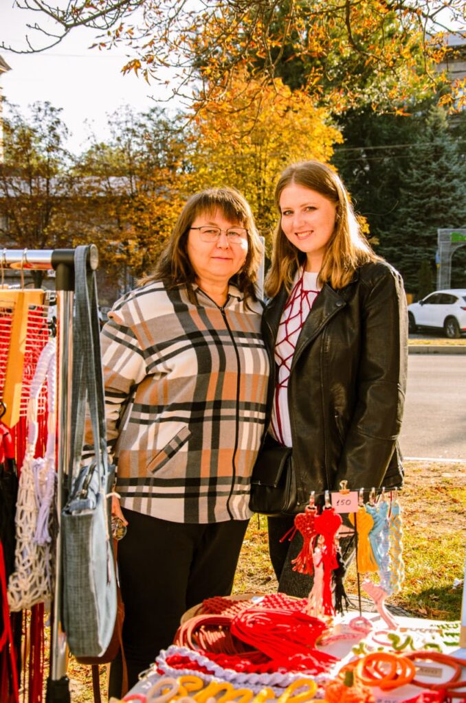 Викладачка за освітою, майстриня за покликанням: як Марина Ткачук перетворила своє хобі з рукоділля на власну справу