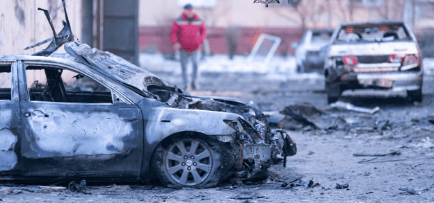 «Почув дуже сильний вибух, вибило всі вікна»: мешканці Запоріжжя розповідають про ранковий удар по місту, — ФОТО, ВІДЕО