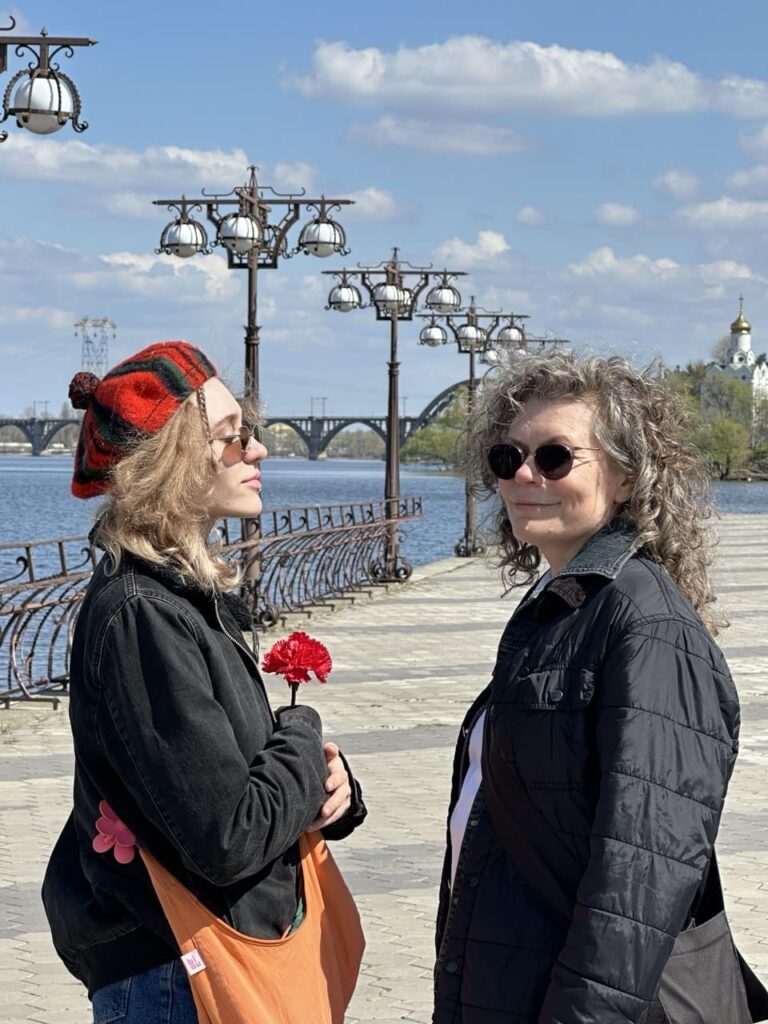 Кераміка ручної роботи: як Тетяна Лопатко із Запоріжжя створює незвичайні авторські прикраси