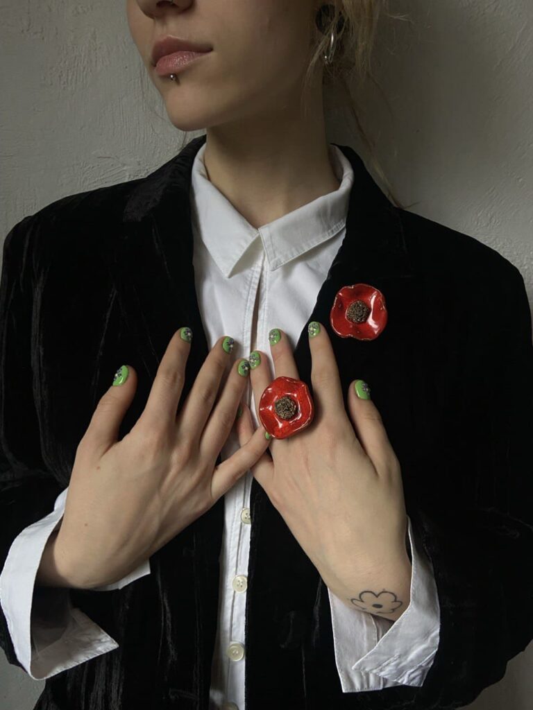 Кераміка ручної роботи: як Тетяна Лопатко із Запоріжжя створює незвичайні авторські прикраси