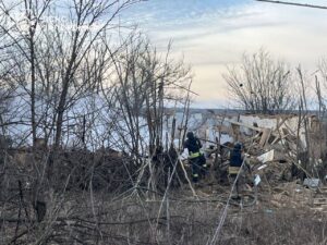 Горел дом и машины: последствия российских ударов по Запорожской области