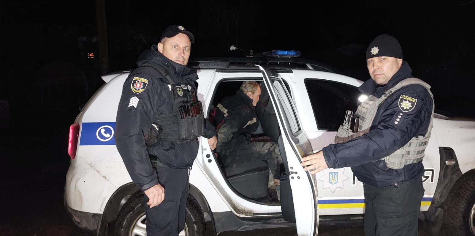 Хотел пешком добраться до Запорожья: патрульные из Орехова задержали российского военнослужащего, — ФОТО