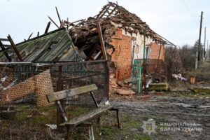 Знищено майно людей: наслідки російських ударів по Запорізькій області 8 січня, - ФОТО