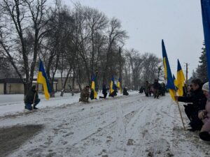 Рік вважався зникли безвісти: в останню путь провели полеглого 36-річного захисника з Запорізької області