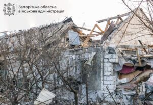 Поранено двоє людей: росіяни завдали 795 ударів по Запорізькій області