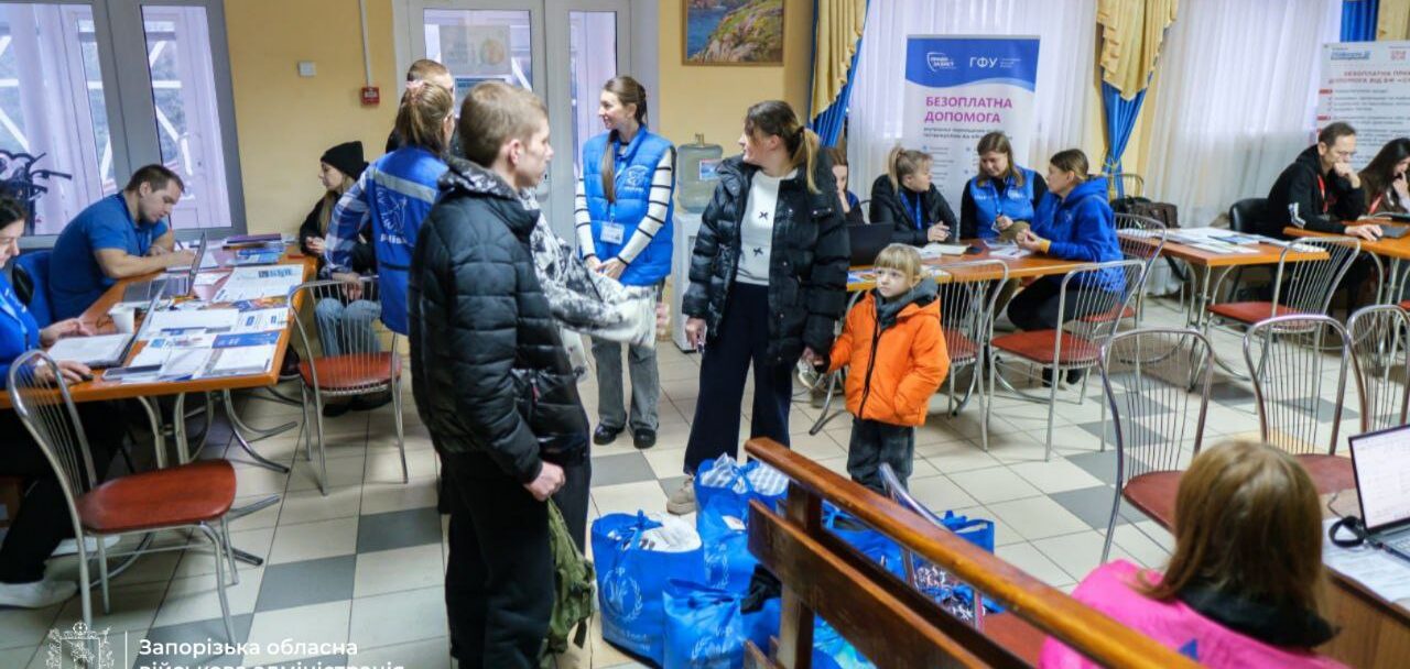 Соціальна та медична допомога: через запорізький транзитний центр пройшли понад 2,7 тисячі переселенців, — ФОТО