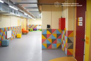 Локації для відпочинку та інтерактивні дошки: у Запоріжжі запрацювала нова підземна школа, — ФОТО, ВІДЕО