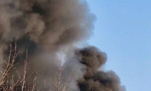 Ворог вдарив по Запоріжжю безпілотниками: виникла пожежа на об'єкті інфраструктури
