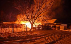 Мешканці Запоріжжі чули вночі вибухи: через російський удар сталася пожежа