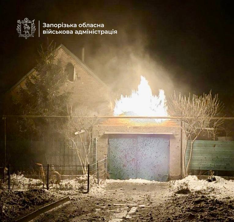 Вночі росіяни двічі атакували Запоріжжя: все, що відомо про наслідки атаки