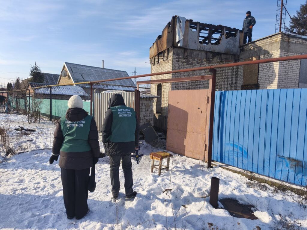 Удар по Шевченківському районі Запоріжжя: в екоінспекції озвучили наслідки атаки