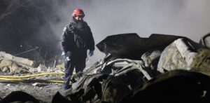 Загиблі та поранені, 76 повідомлень про руйнування : наслідки російських обстрілів Запорізької області 20 січня, — ФОТО