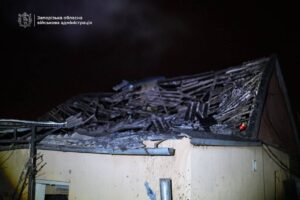 Поранено чоловіка та пошкоджено будинки: ворог завдав по Запорізькій області 726 ударів