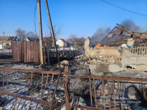 Зруйновано будинки та пошкоджено ТЦ: наслідки російських ударів по Запорізькій області 21 січня, - ФОТО