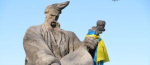 У Запоріжжі на Хортиці встановили скульптуру «Козак-бандурист», — ФОТО