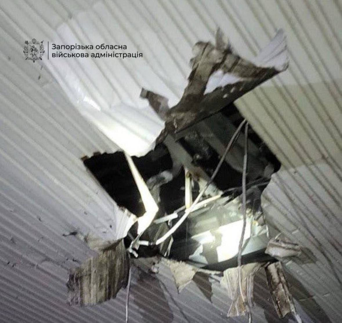 Россияне ударили по автозаправке в Запорожье: ранена женщина