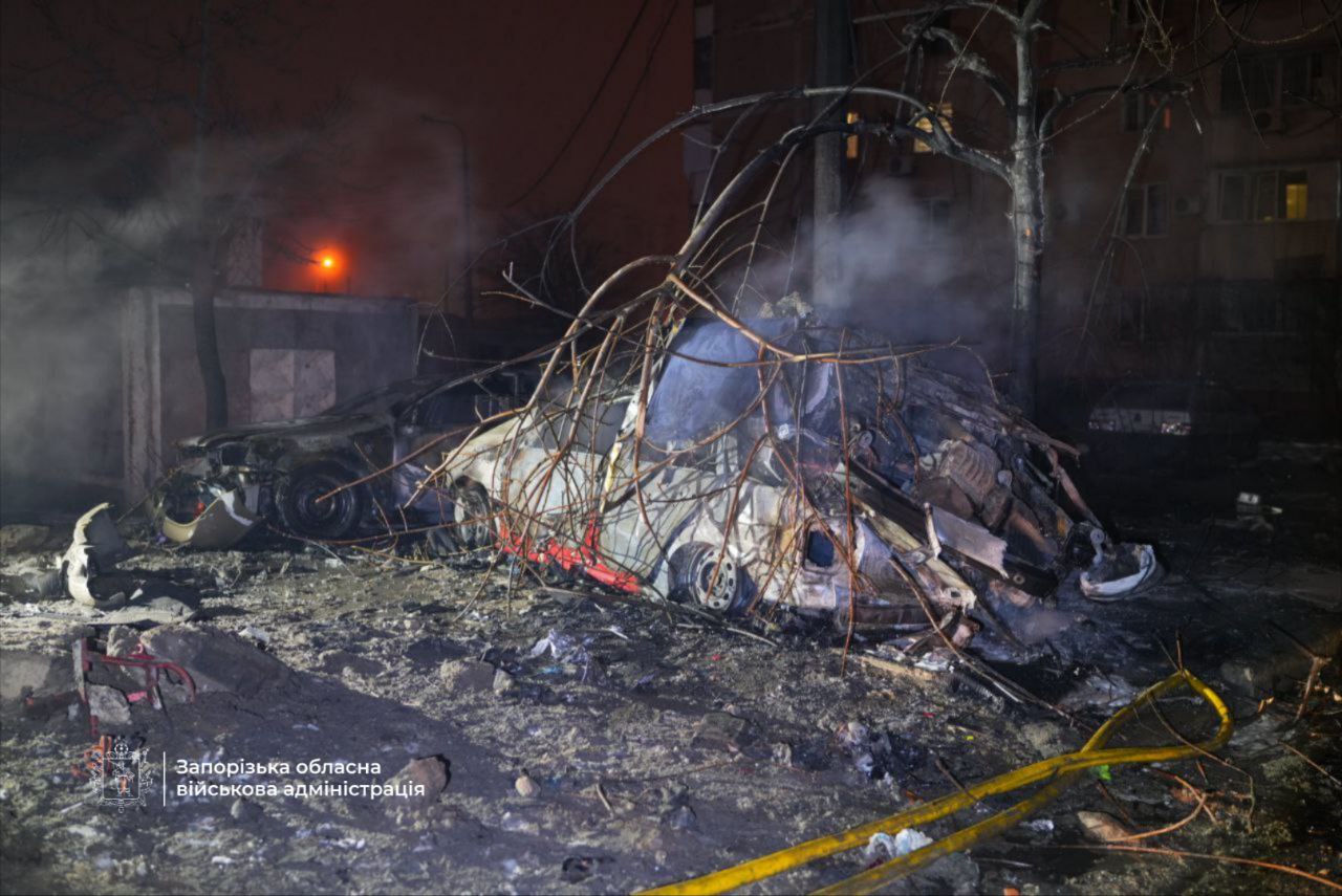 Россияне нанесли два удара по Запорожью: четыре человека ранены, - ФОТО, ВИДЕО