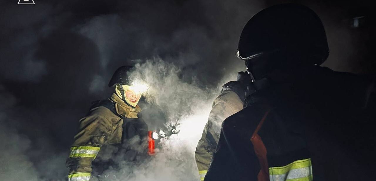 Шесть раненых и более 200 поврежденных квартир: подробности ударов по Запорожью из РСЗО