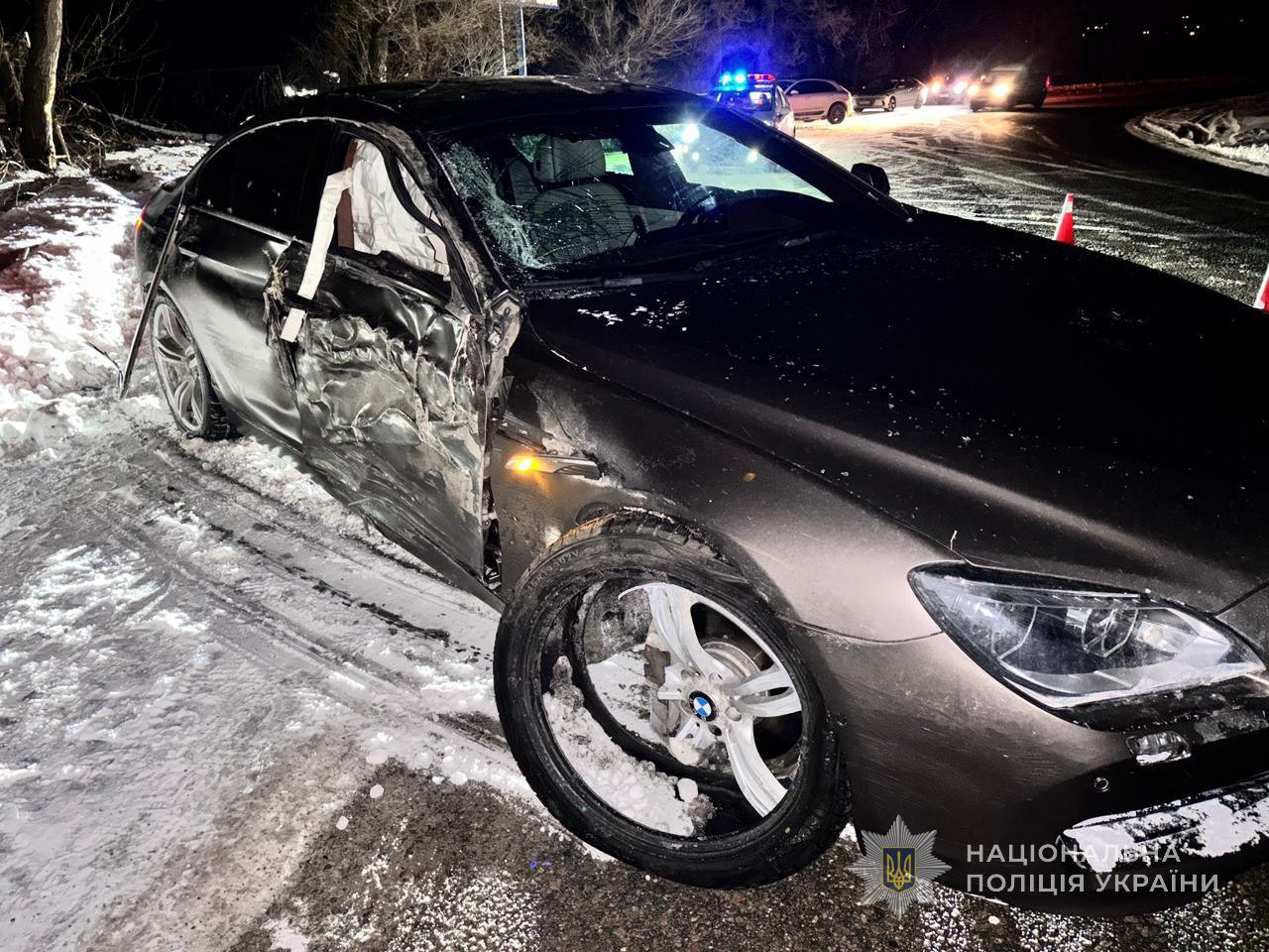 У Запоріжжі молодик угнав авто та потрапив на ньому в ДТП, - ФОТО