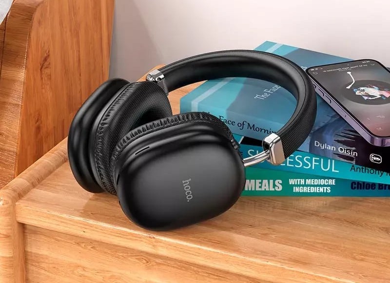 Вибираємо навушники, які вимикають зайвий шум і включають твій настрій