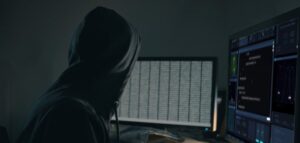 Фейкові дзвінки від СБУ: мешканка Запоріжжя втратила майже пів мільйона гривень через дії шахраїв, — ВІДЕО