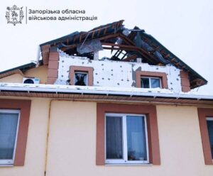 Одна людина загинула, ще три поранено: ворог завдав 785 ударів по Запорізькій області