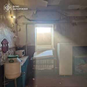 Внаслідок російського удару по Запорізькій області пошкоджена пожежна частина, — ФОТО