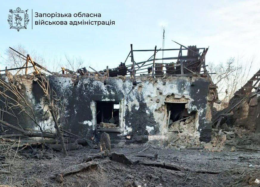 Поранено троє людей: росіяни завдали по Запорізькій області 786 ударів