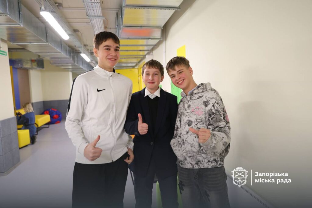 Лаунж-зона, буфет, спортивний куточок: у Запоріжжі відкрили нову підземну школу (ФОТО, ВІДЕО)