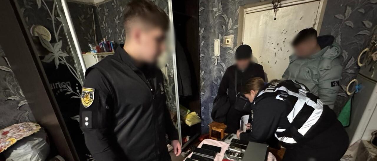 Ошукали людей на мільйони гривень: у Запоріжжі викрили низку шахрайських call-центрів, — ФОТО