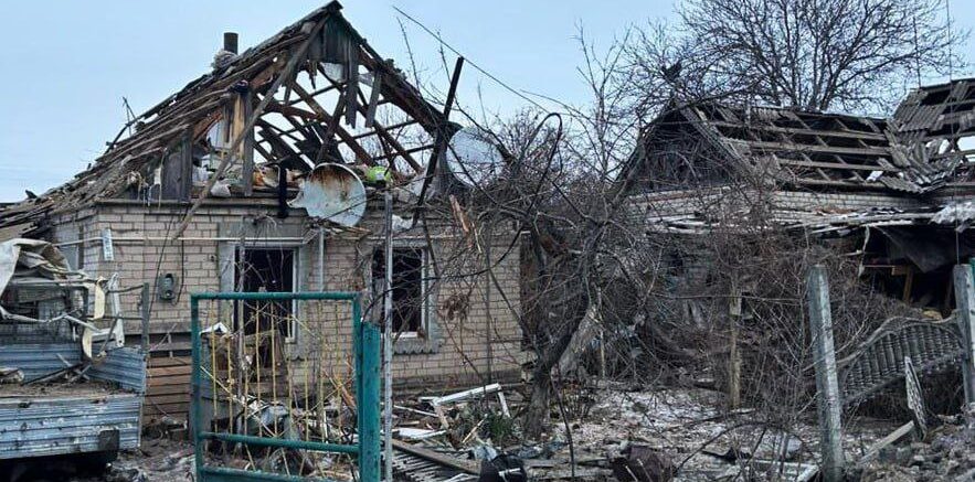 11 авіаударів та 298 безпілотників: під російські обстріли потрапили 24 населені пункти Запорізької області за добу